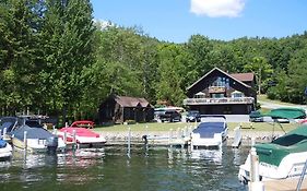 Bayview Marina & Suites